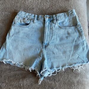 Madewell Mom jean short short